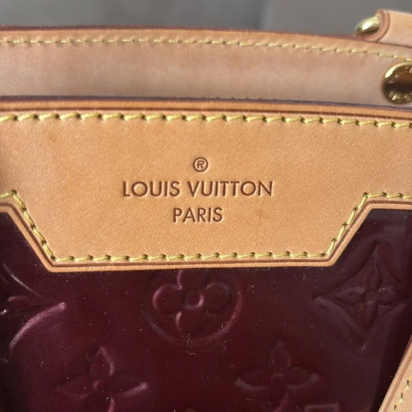 Louis Vuitton Brea GM Rouge Fauviste Vernis - Picture 9 of 15
